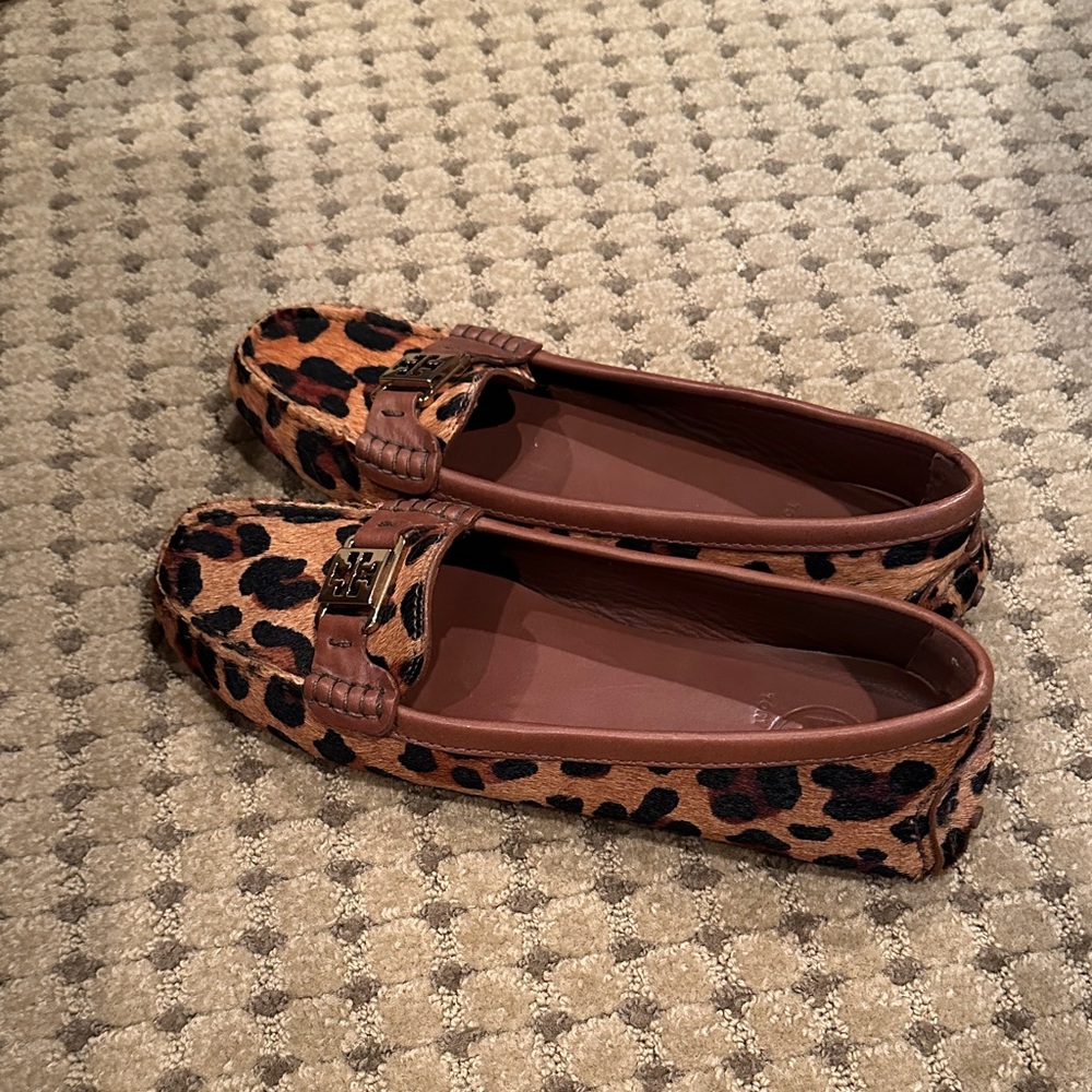 Tory Burch Brown Leopard Flats